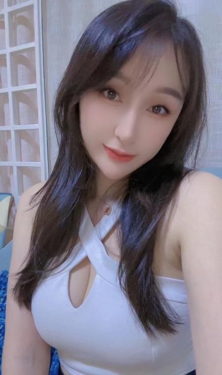 长腿美女晚晴